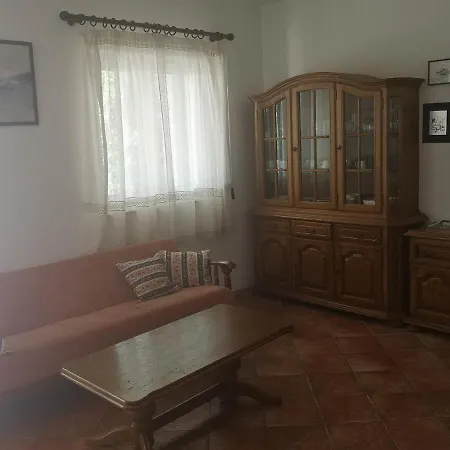 Moja Ane Holiday home *